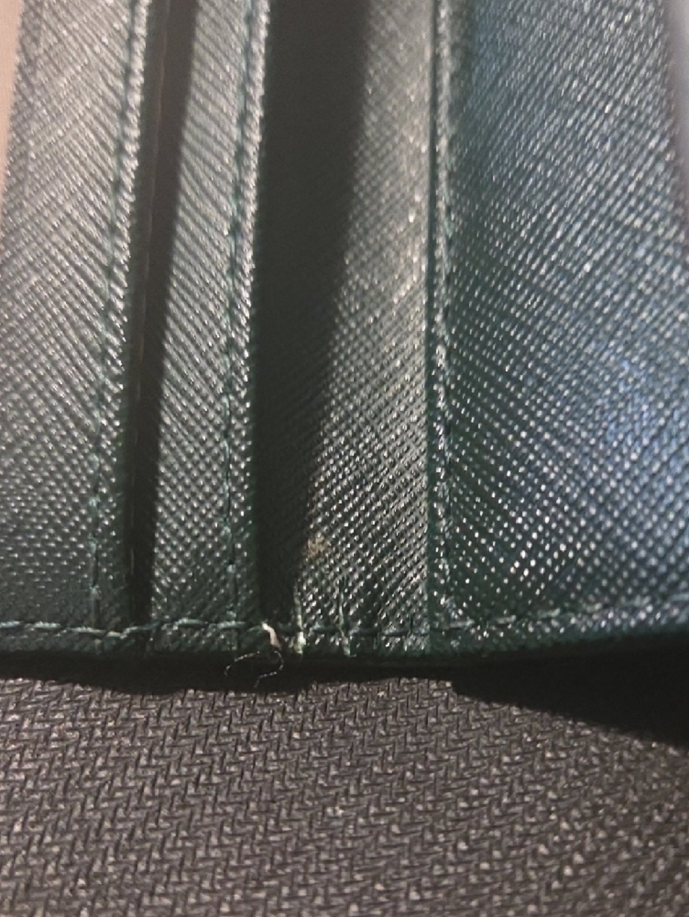 Michael Kors Forest Green Saffiano Leather Clutch Wallet with Gold Logo - Picture 5 of 12